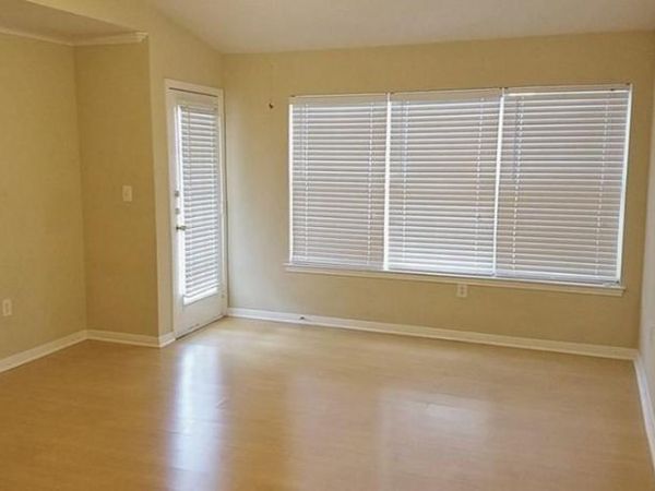 501 W 26th ST, Unit 315, Austin, TX 78705