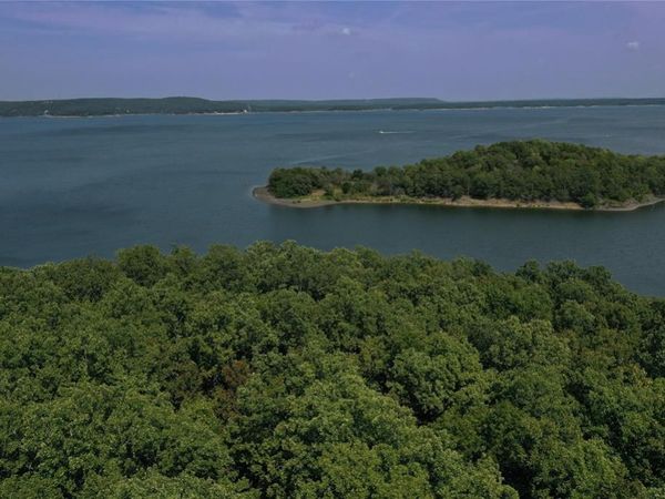 21 Merlot Drive, Eufaula, OK 74432