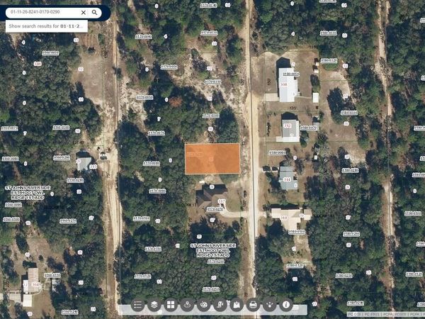 315 RUSTIC Road, Satsuma, FL 32189