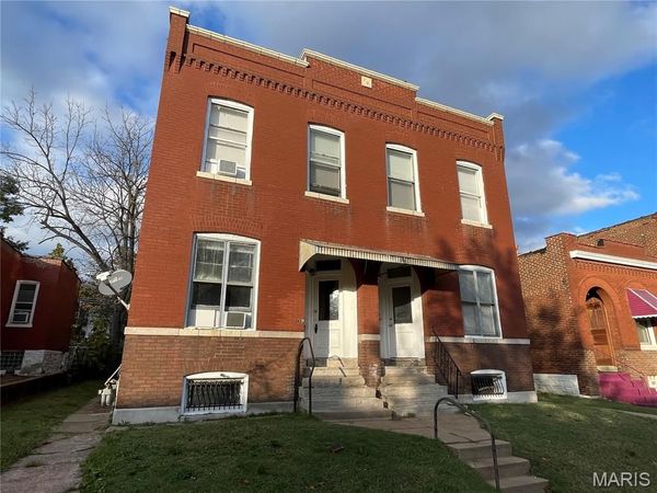 3415 Dunnica Avenue , St Louis, MO 63118
