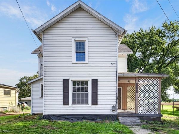 13699 Kauffman Avenue , Sterling, OH 44276