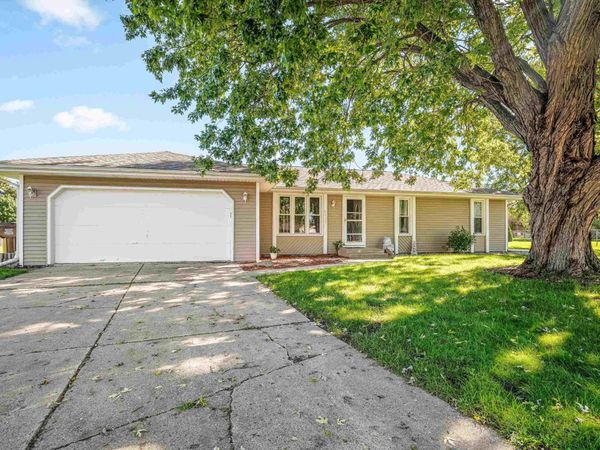 8523 Terrang Court, MACHESNEY PARK, IL 61115