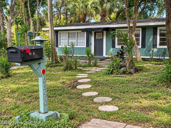 6890 Ward Parkway, Melbourne Village, FL 32904