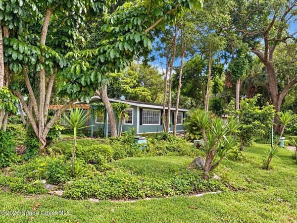 6890 Ward Parkway, Melbourne Village, FL 32904