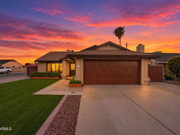 5811 W FOLLEY Street, Chandler, AZ 85226