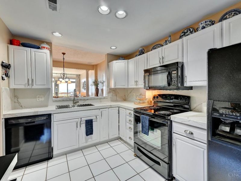 2600 Morrow Place, Cincinnati, OH 45204 Photo 8