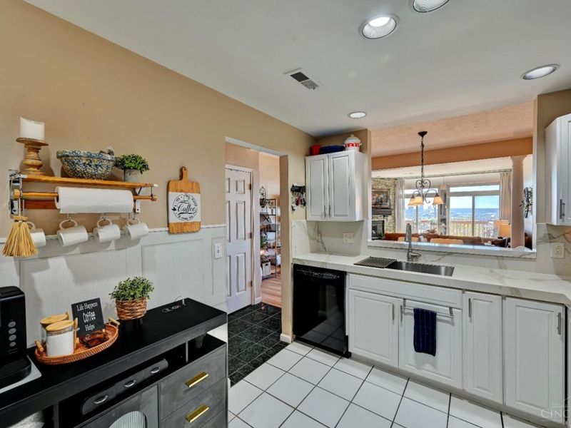 2600 Morrow Place, Cincinnati, OH 45204 Photo 9