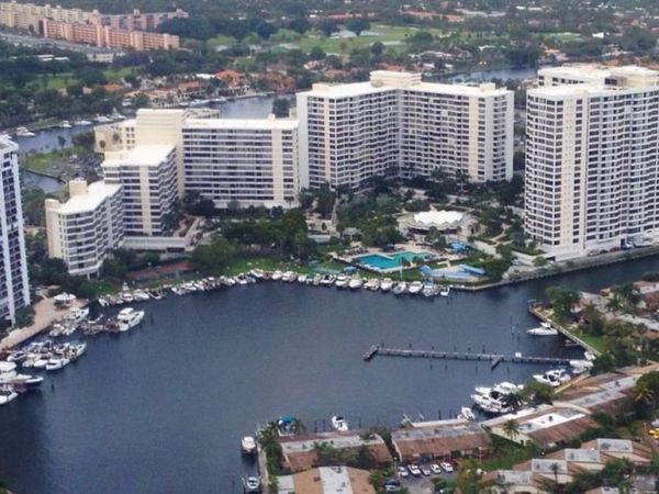 2500 PARKVIEW DR , Unit 507, Hallandale Beach, FL 33009