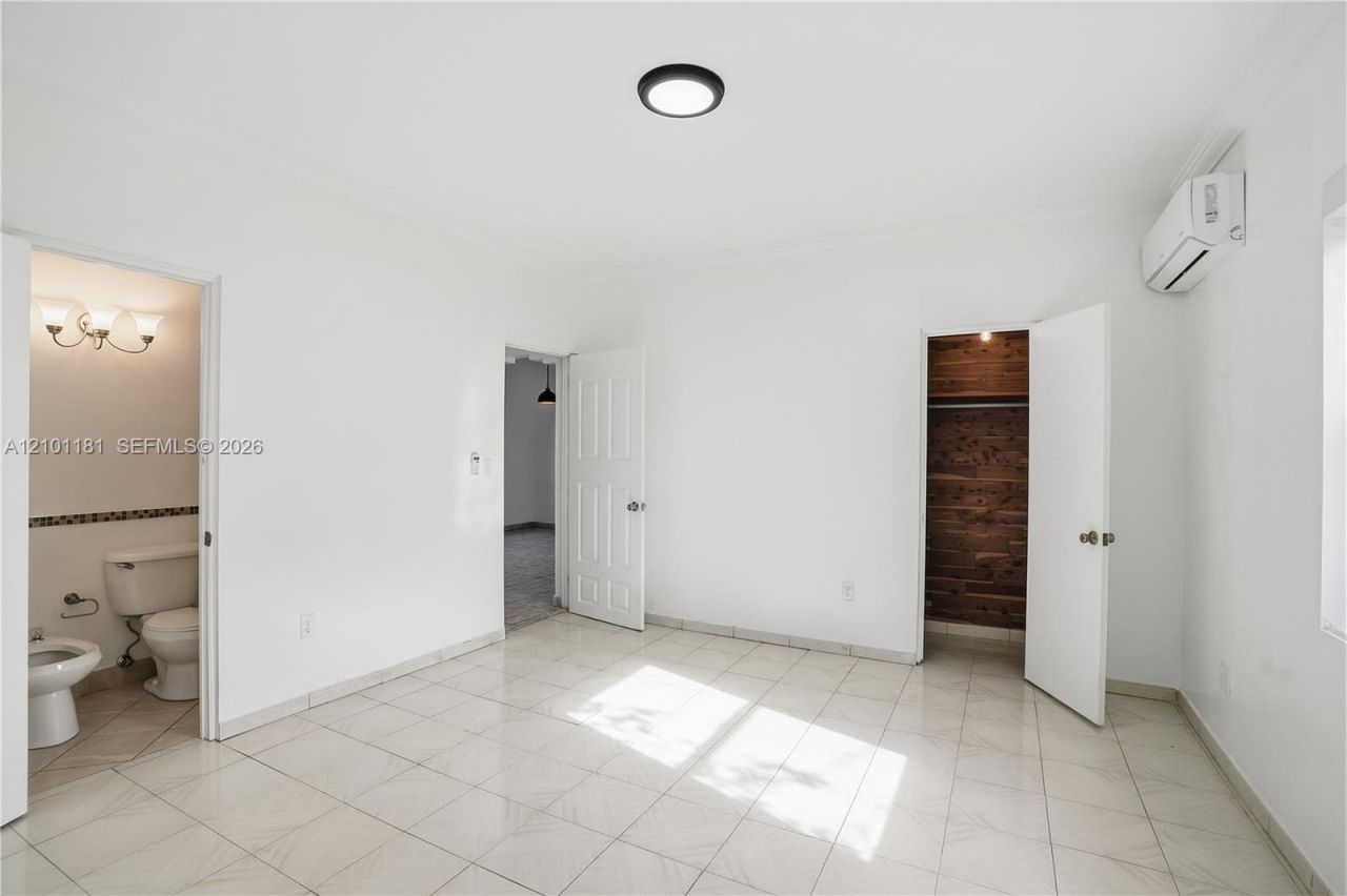 1550 SW 13th St , Miami, FL 33145 Photo