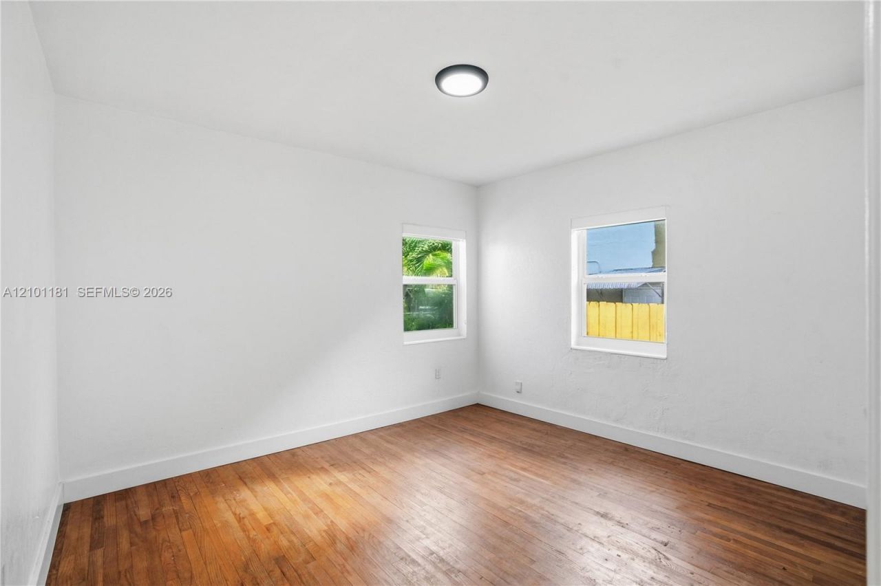 1550 SW 13th St , Miami, FL 33145 Photo