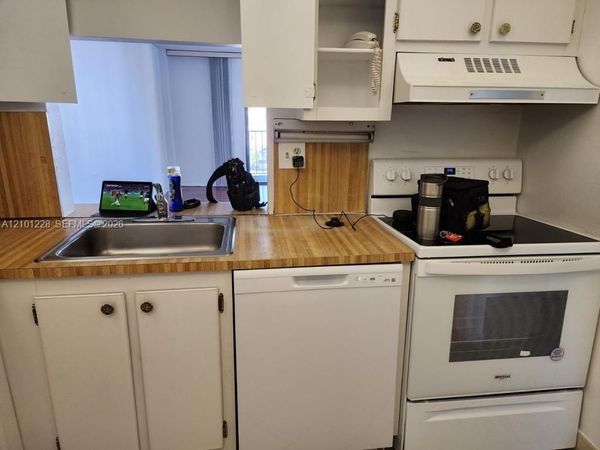 16751 NE 9th Ave , Unit 303, North Miami Beach, FL 33162