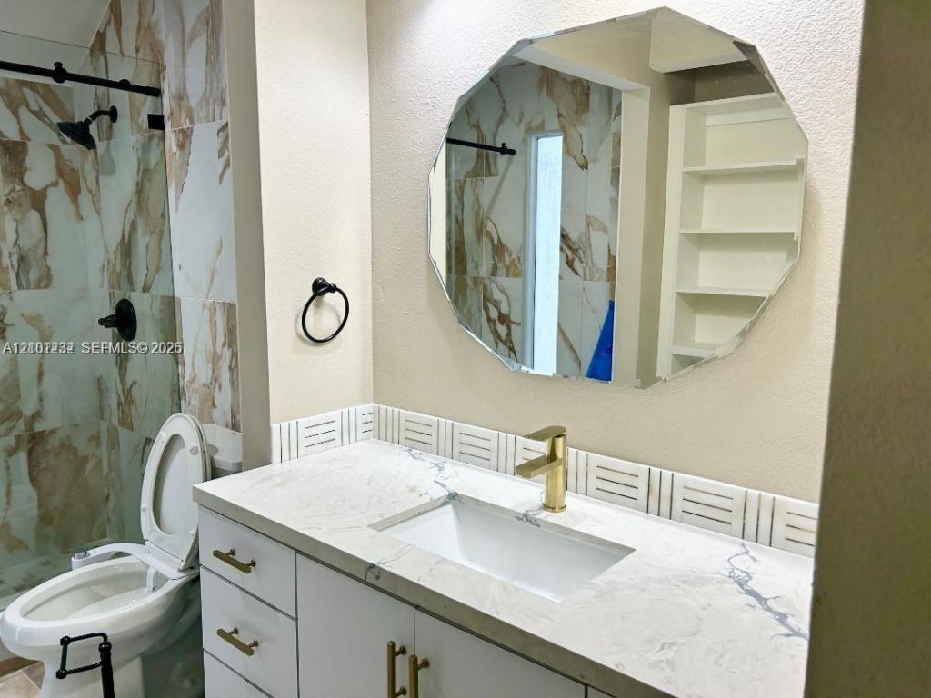 875 NW 80th Ter , Unit 1, Plantation, FL 33324 Photo