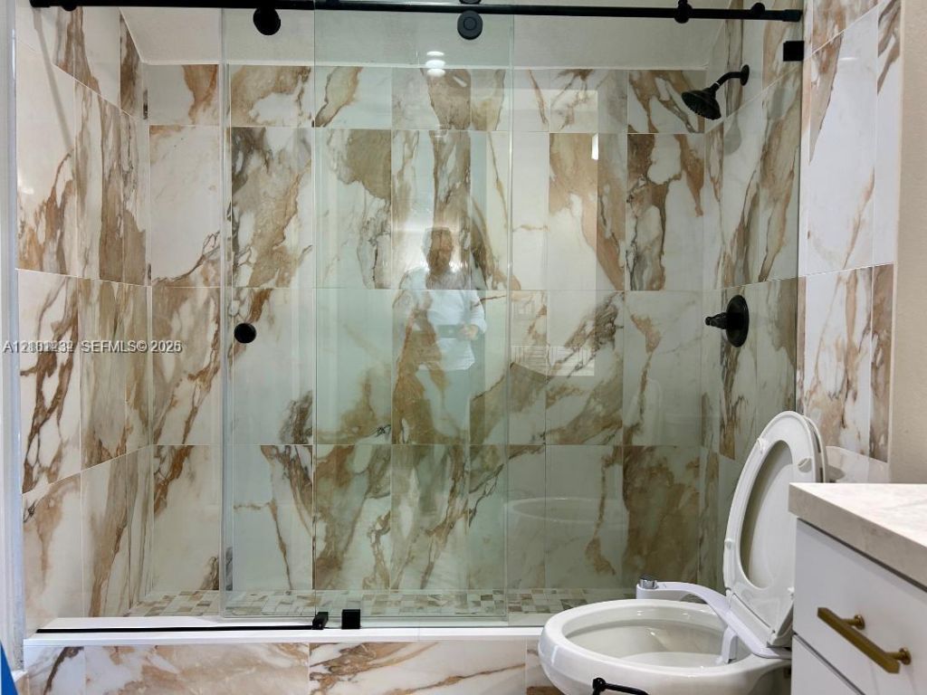 875 NW 80th Ter , Unit 1, Plantation, FL 33324 Photo