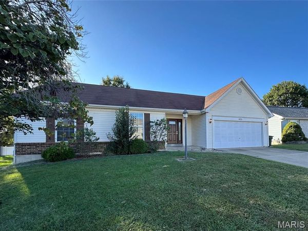 625 Autumn Oaks Drive , St Peters, MO 63376