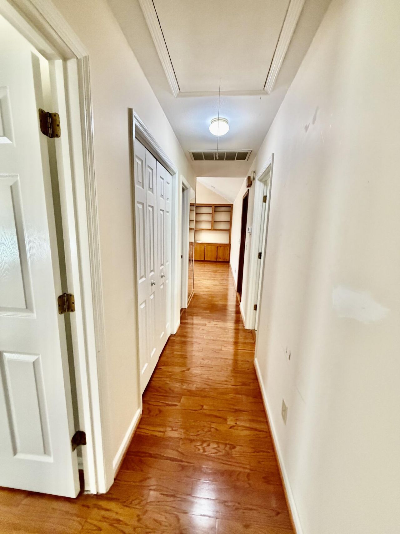 702 Black Oak Boulevard Photo 12