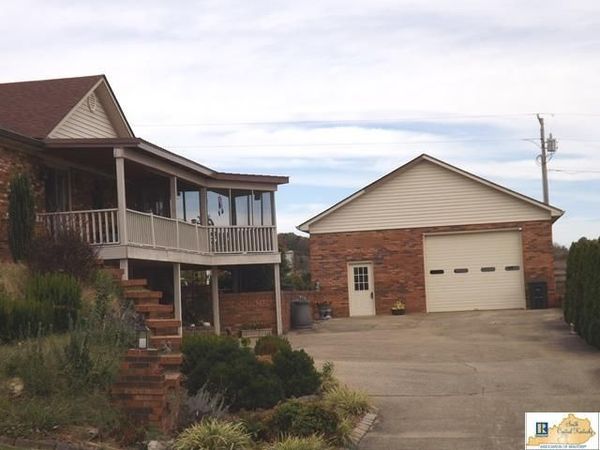 5840 Burkesville Road, Glasgow, KY 42141