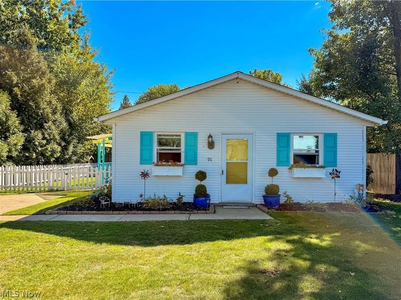 98 Clovercliff Drive, Chippewa Lake, OH 44215 Photo 1