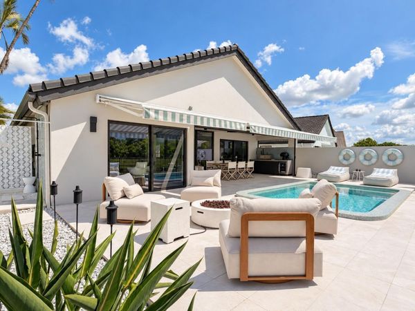 11120 Clover Leaf Circle, Boca Raton, FL 33428