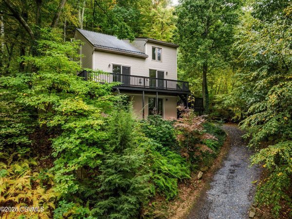 218 APPLE BLOSSOM LN , Catawissa, PA 17820