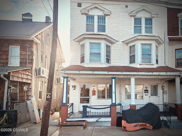 38 N 3RD Street, Shamokin, PA 17872