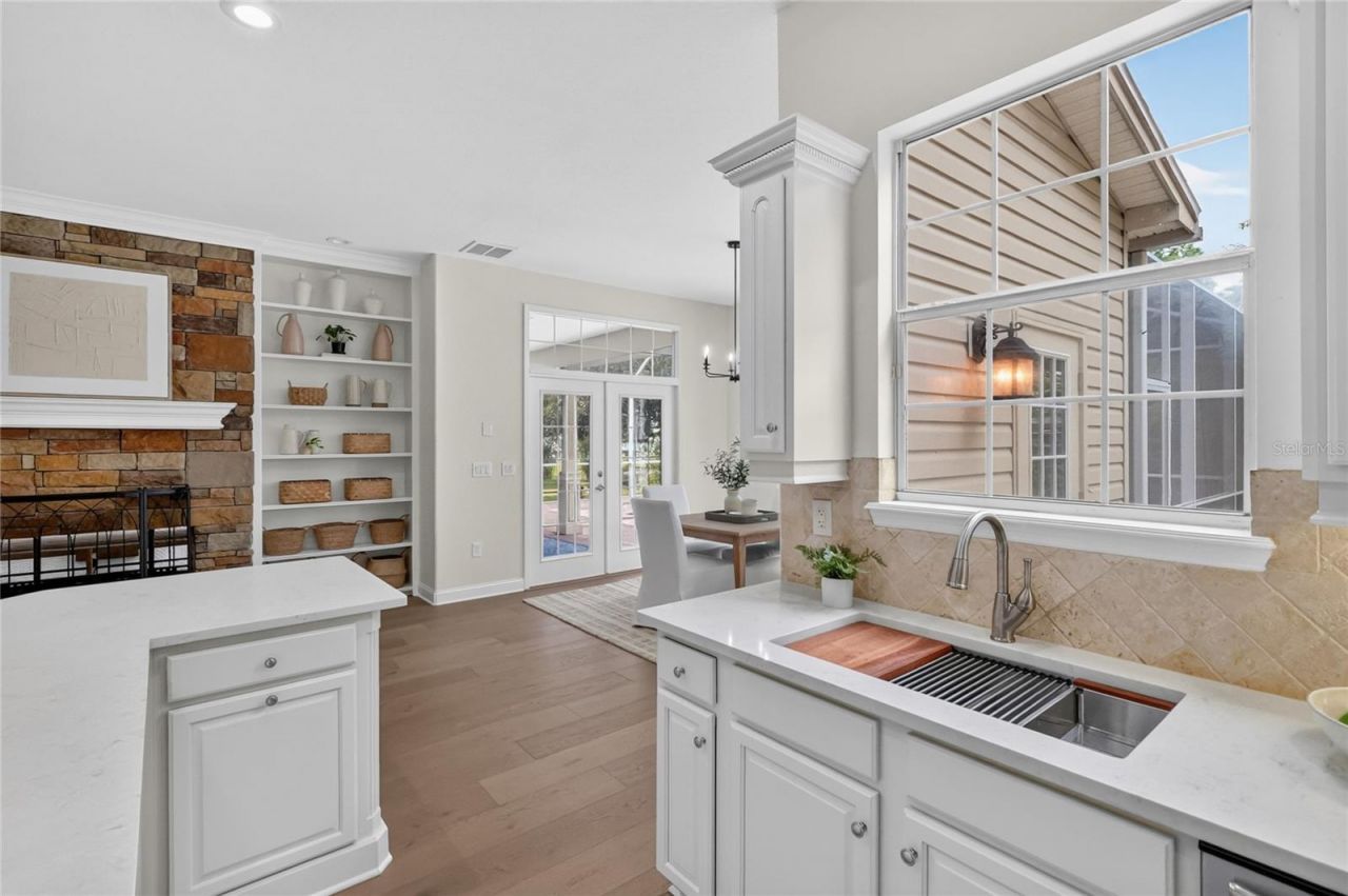 7103 Twelve Oaks Drive , Lakeland, FL 33813 Photo