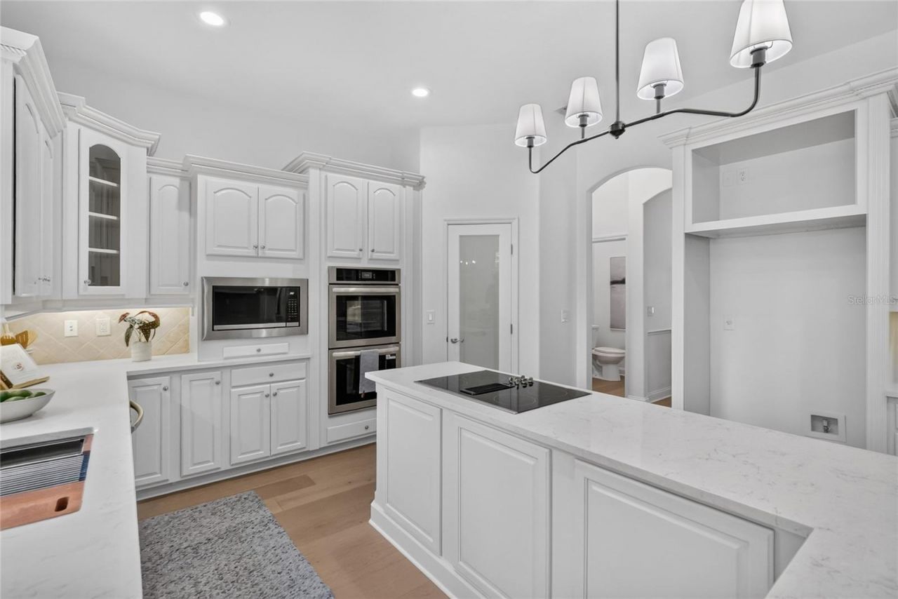 7103 Twelve Oaks Drive , Lakeland, FL 33813 Photo