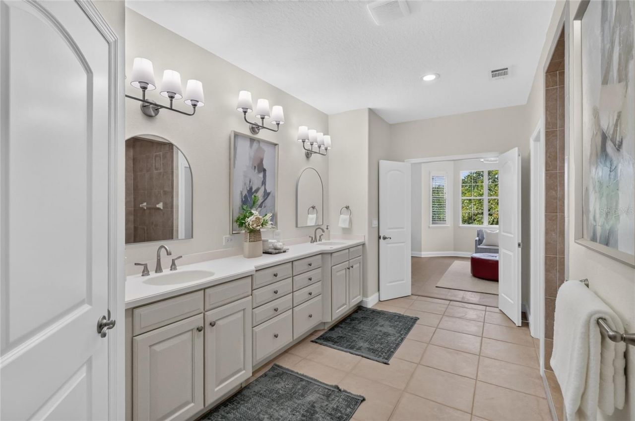 7103 Twelve Oaks Drive , Lakeland, FL 33813 Photo