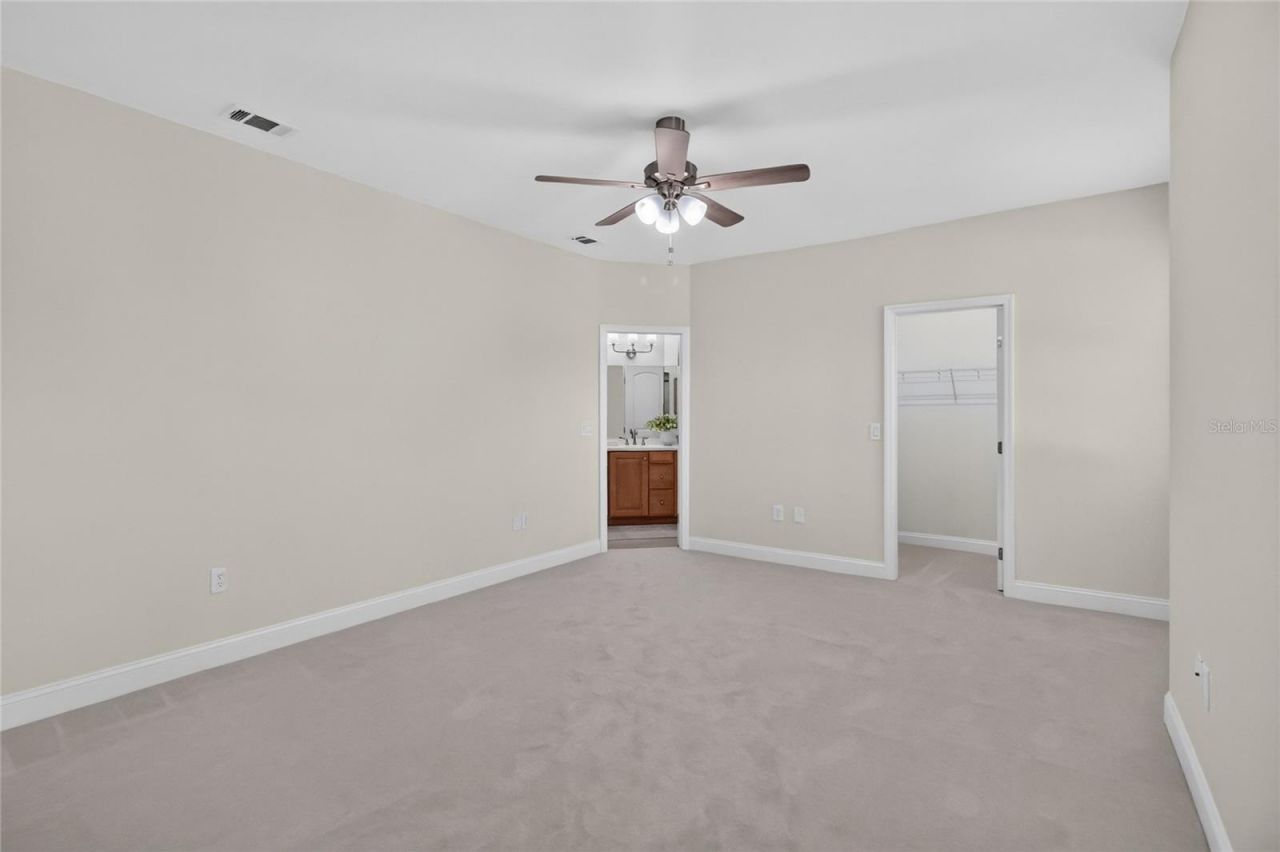 7103 Twelve Oaks Drive , Lakeland, FL 33813 Photo