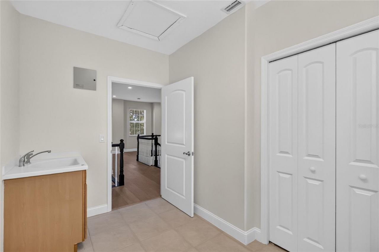 7103 Twelve Oaks Drive , Lakeland, FL 33813 Photo