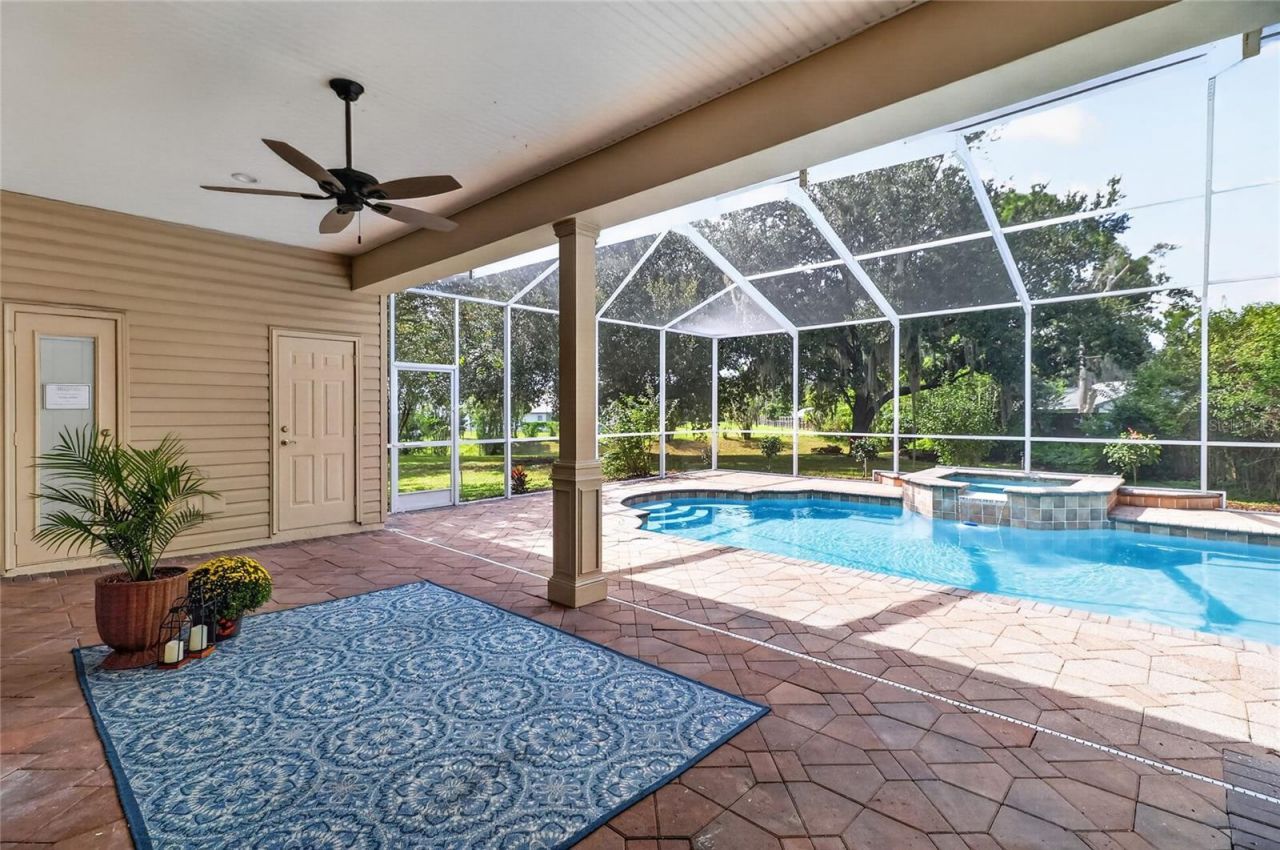 7103 Twelve Oaks Drive , Lakeland, FL 33813 Photo