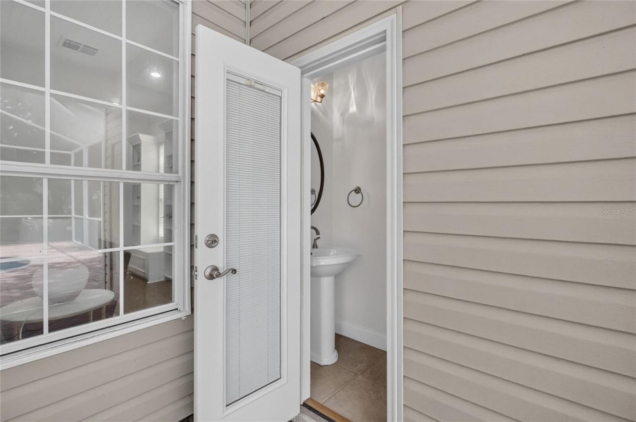 7103 Twelve Oaks Drive , Lakeland, FL 33813 Photo