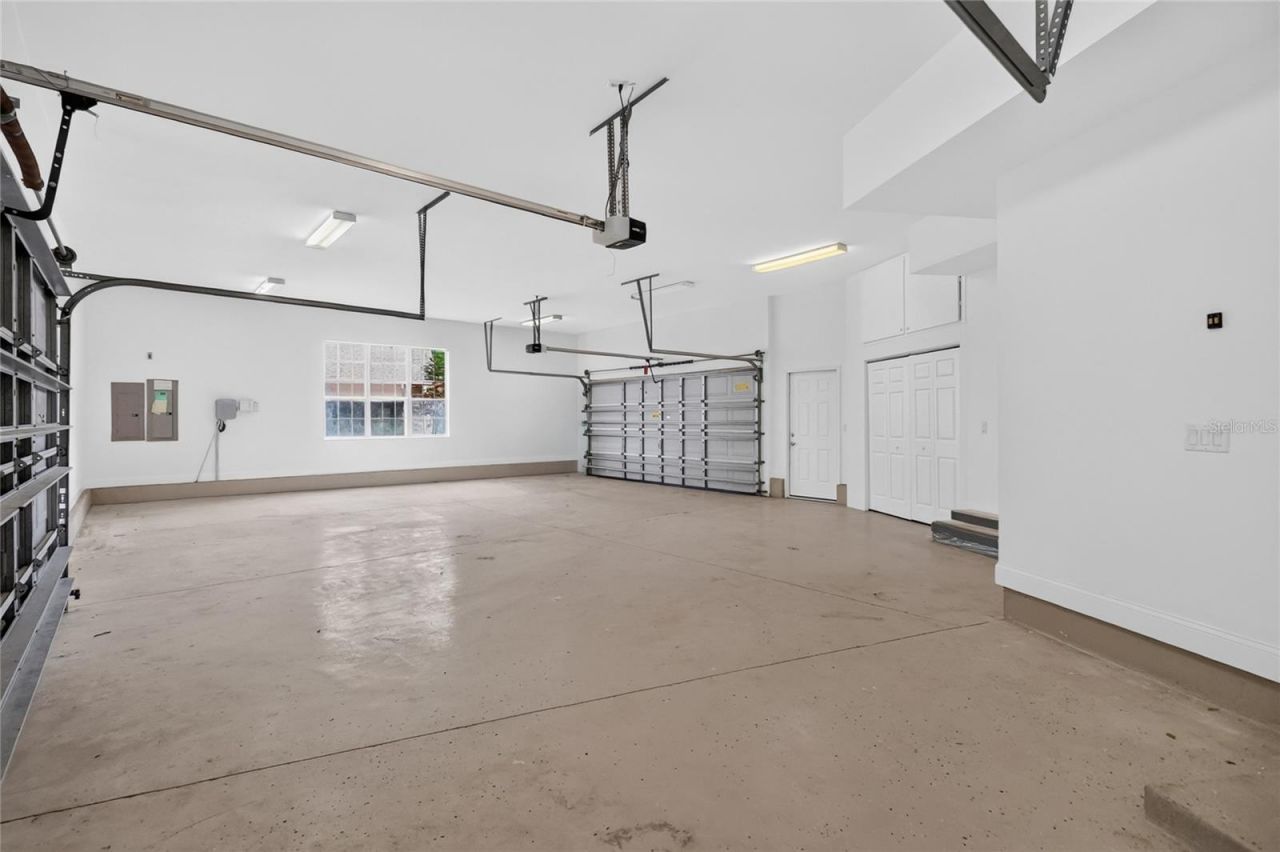 7103 Twelve Oaks Drive , Lakeland, FL 33813 Photo