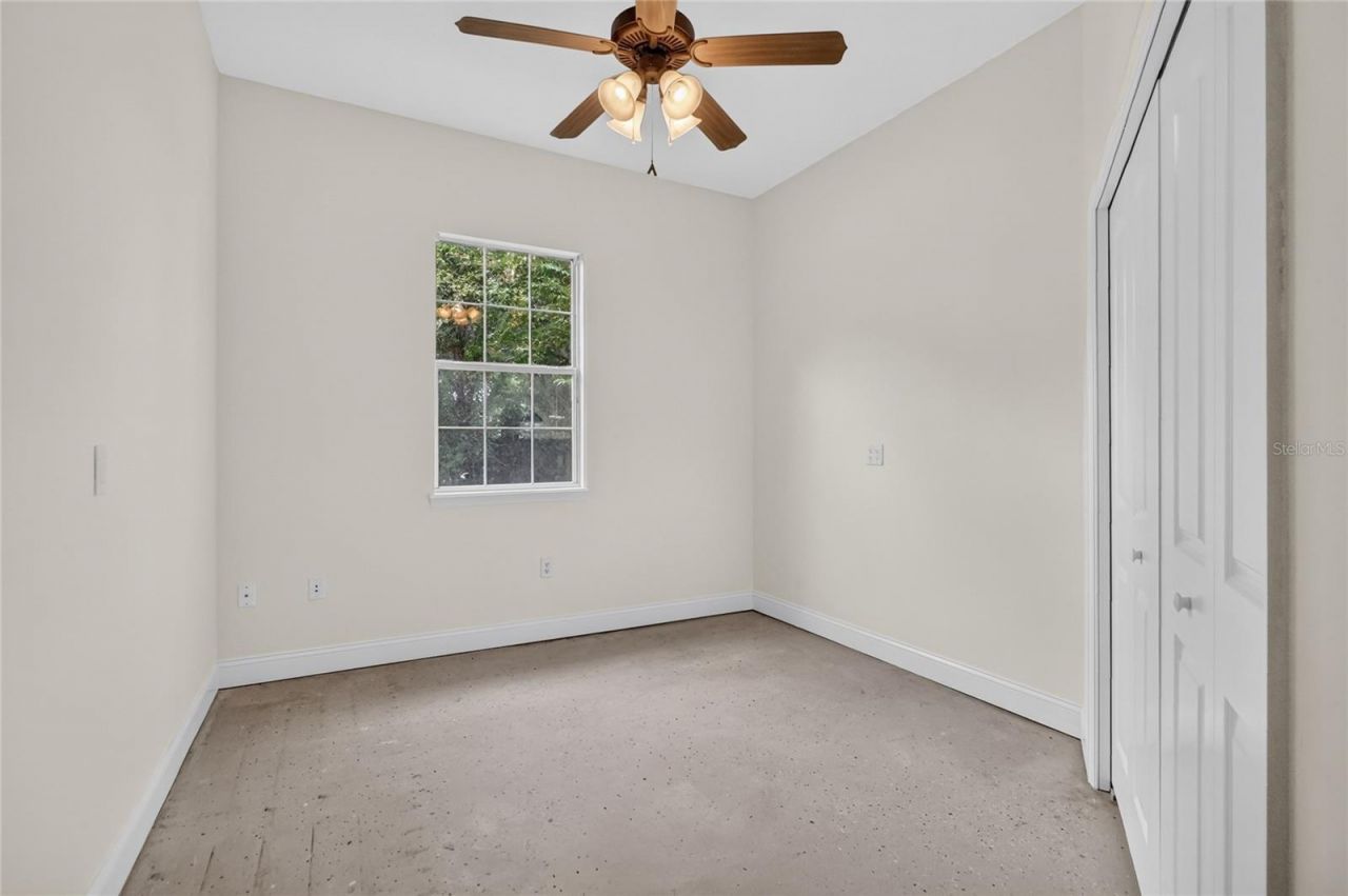 7103 Twelve Oaks Drive , Lakeland, FL 33813 Photo