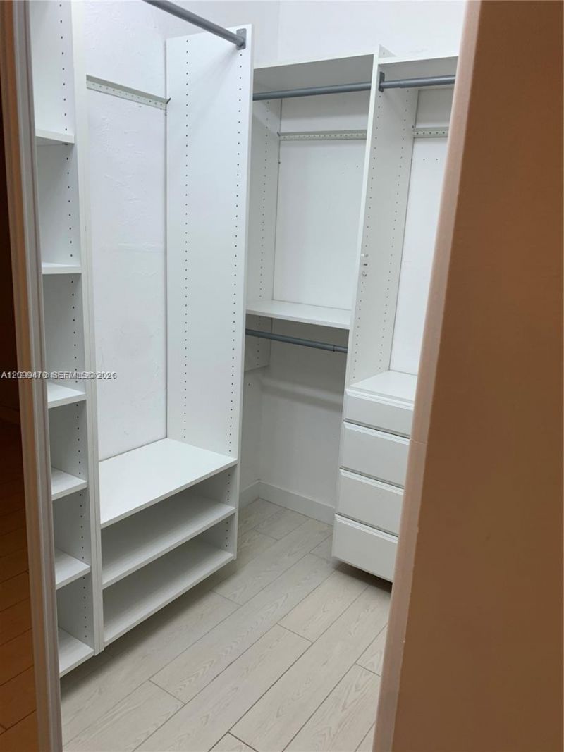947 Lenox Ave , Unit 204, Miami Beach, FL 33139 Photo