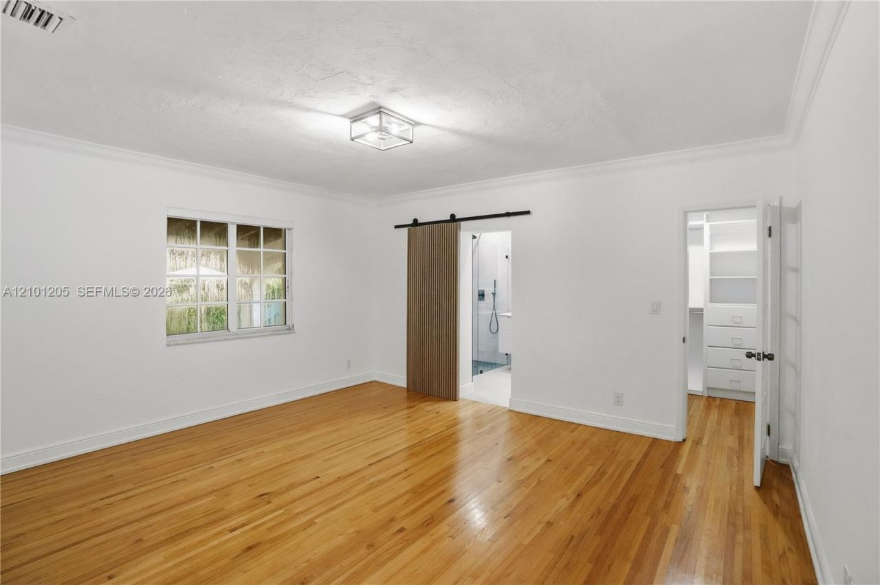 371 SW 29th Rd, Miami, FL 33129 Photo