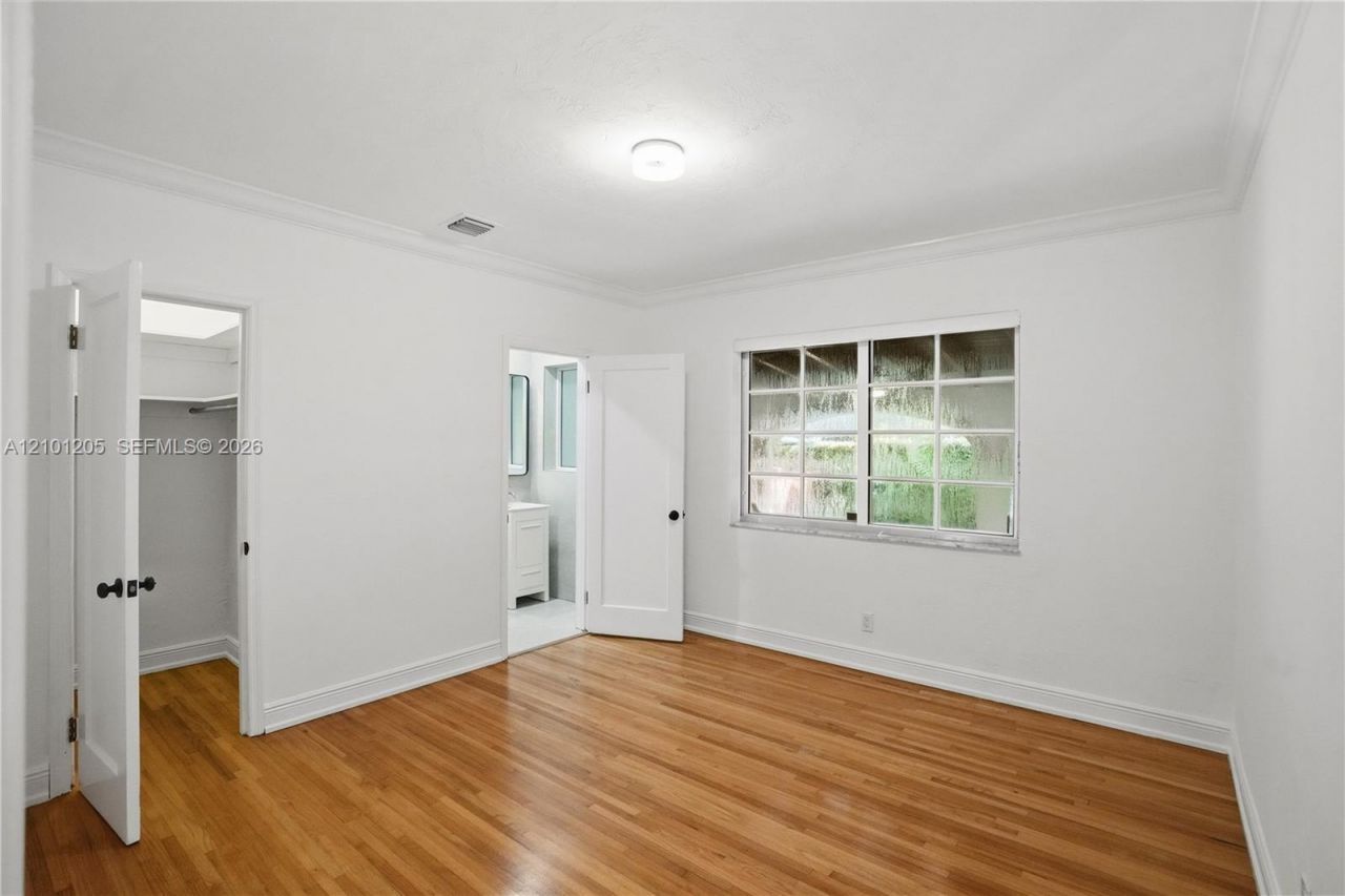 371 SW 29th Rd, Miami, FL 33129 Photo