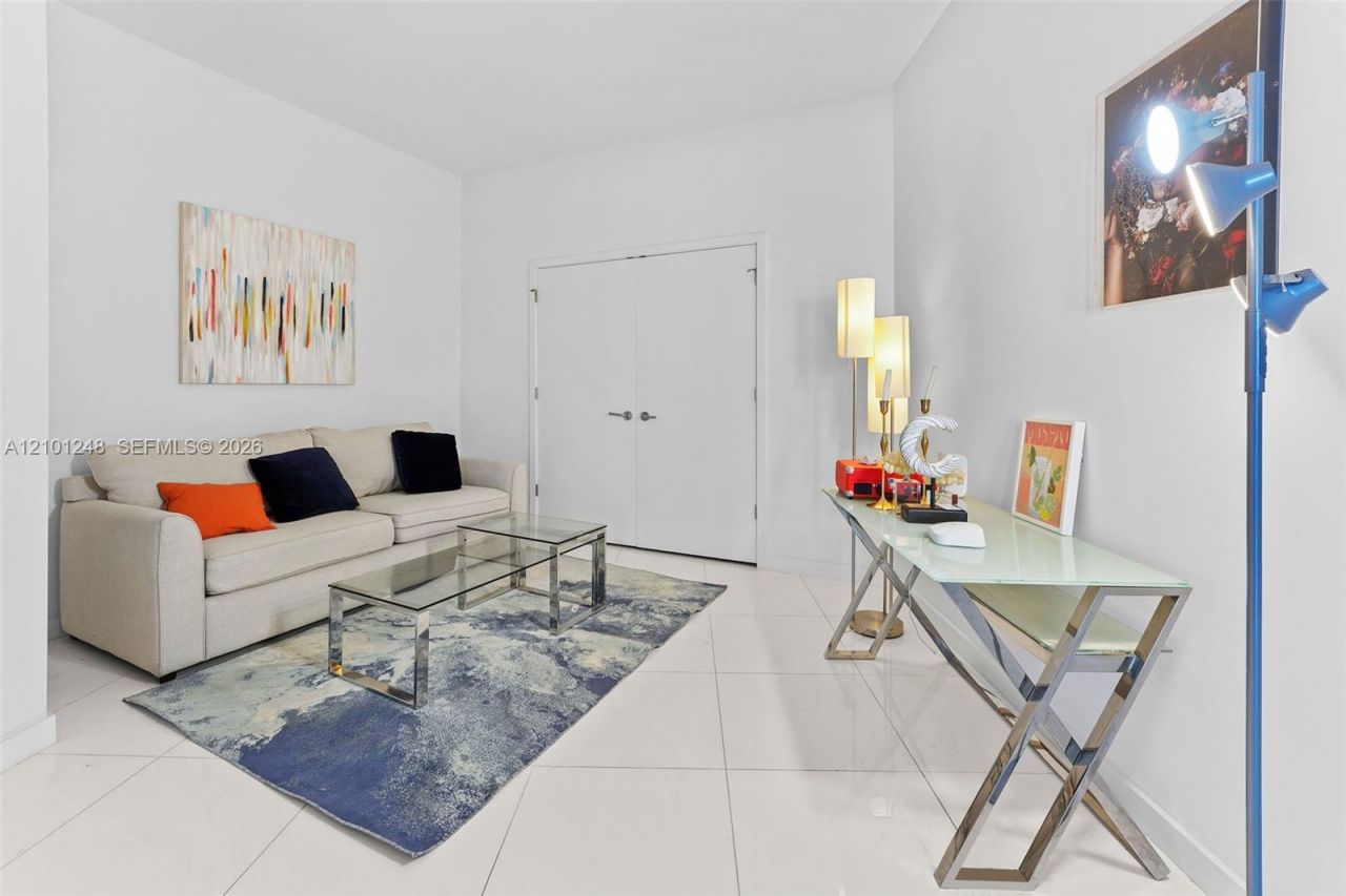 851 NE 1st Ave , Unit 2601, Miami, FL 33132 Photo