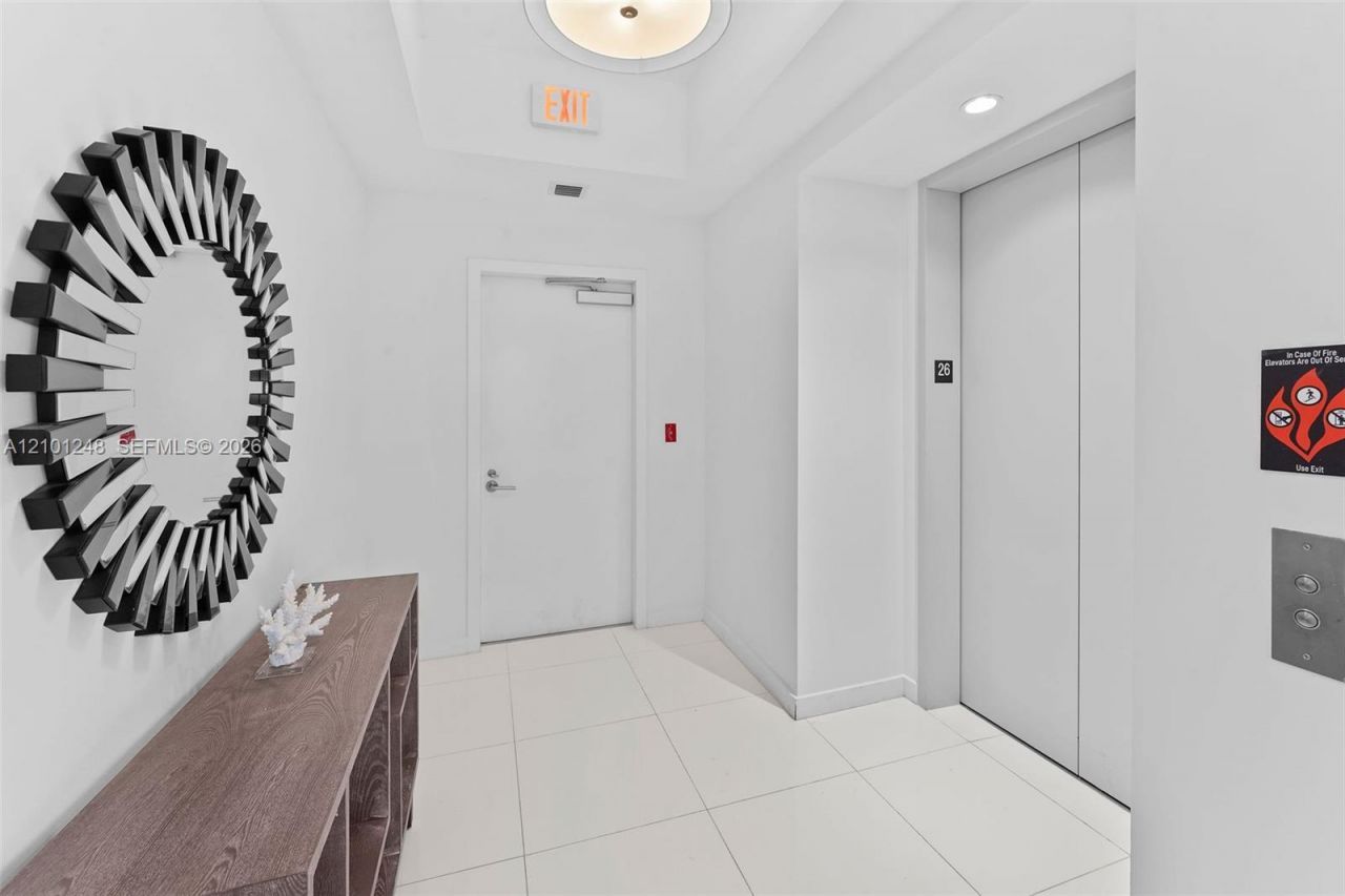 851 NE 1st Ave , Unit 2601, Miami, FL 33132 Photo