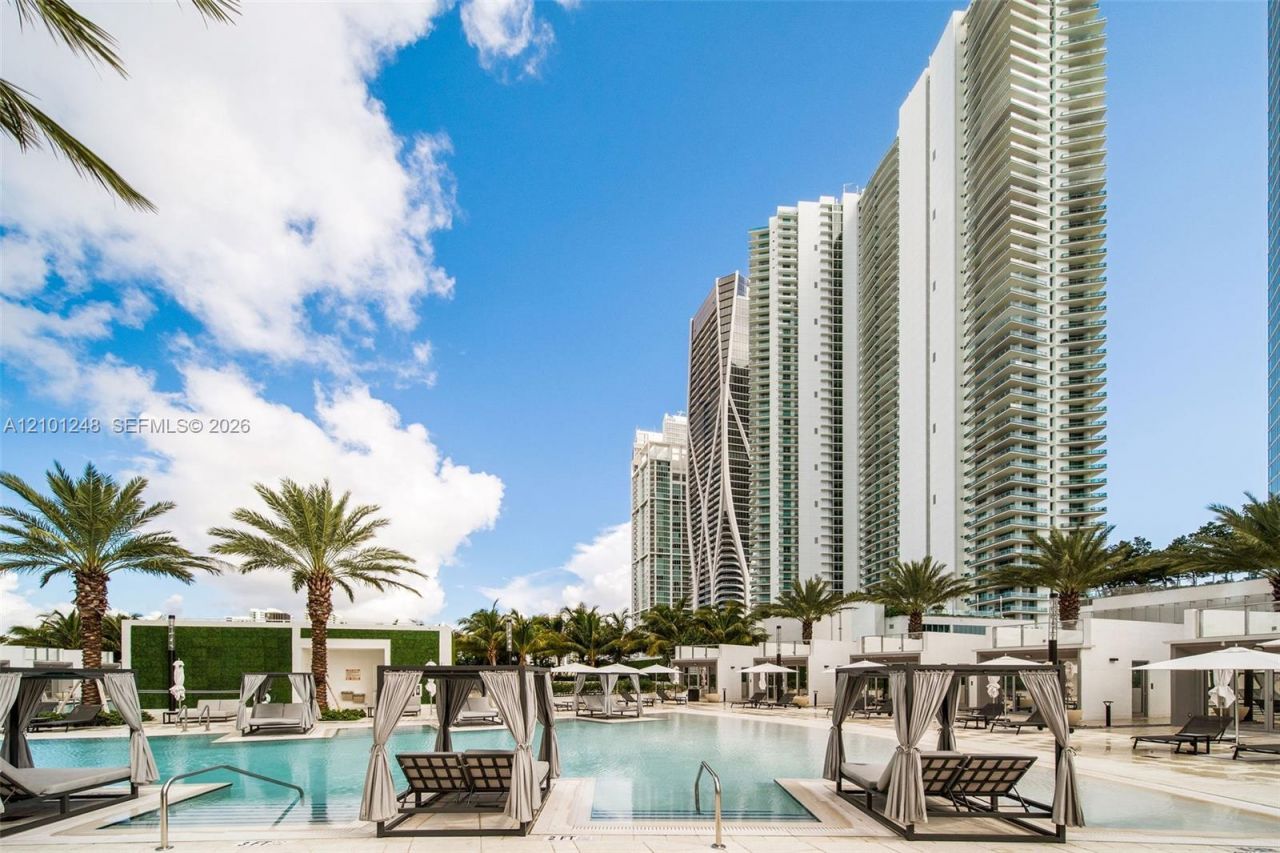 851 NE 1st Ave , Unit 2601, Miami, FL 33132 Photo
