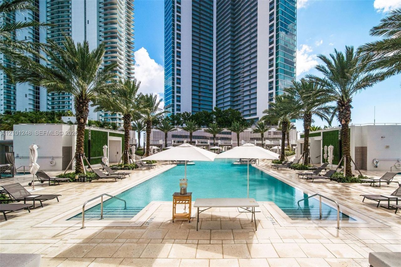 851 NE 1st Ave , Unit 2601, Miami, FL 33132 Photo