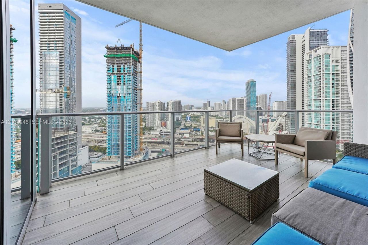 851 NE 1st Ave , Unit 2601, Miami, FL 33132 Photo