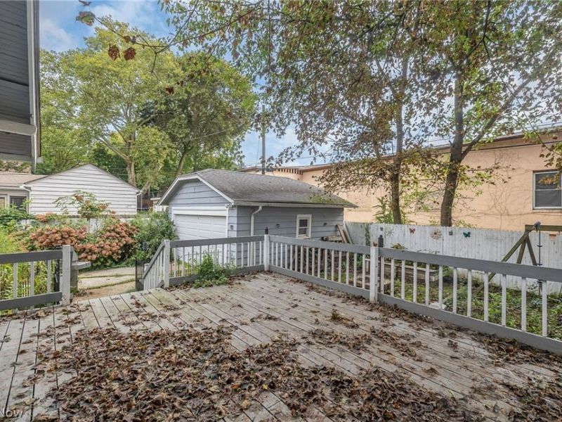 473 S Sunset View Drive, Akron, OH 44320 Photo 38