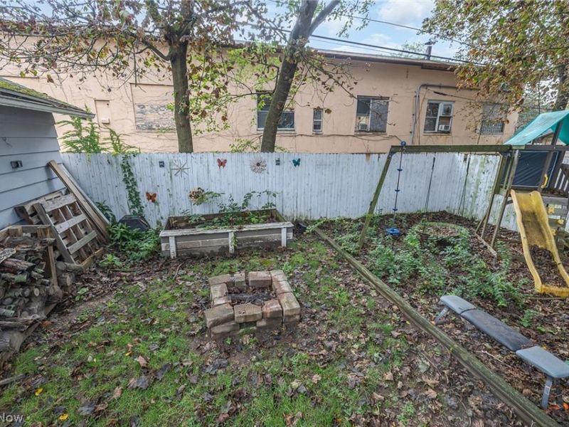 473 S Sunset View Drive, Akron, OH 44320 Photo 39