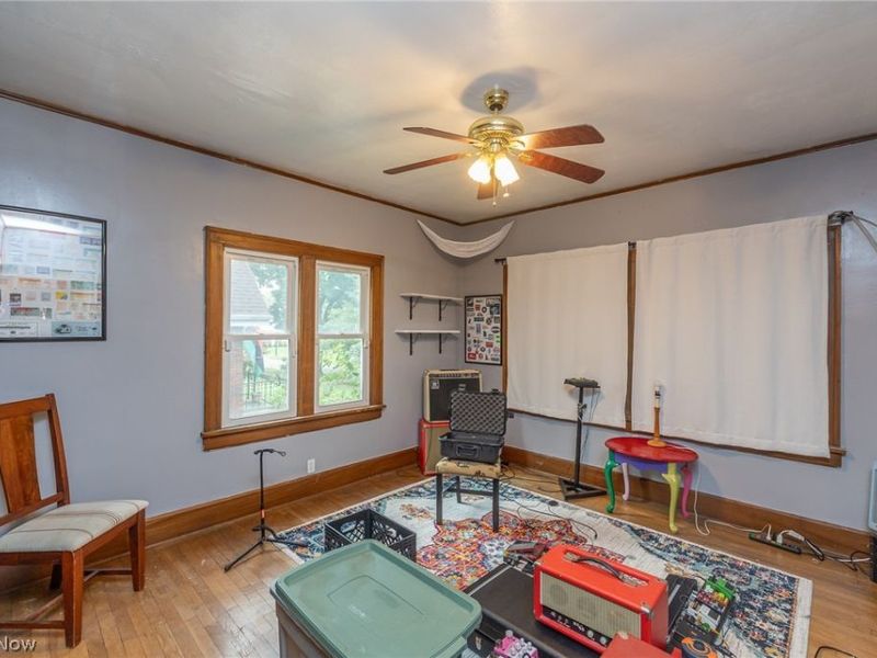 473 S Sunset View Drive, Akron, OH 44320 Photo 8