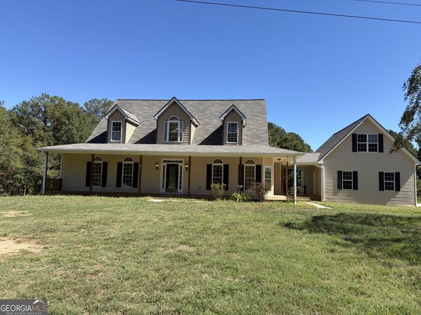 60 John Henry Circle, Roopville, GA 30170