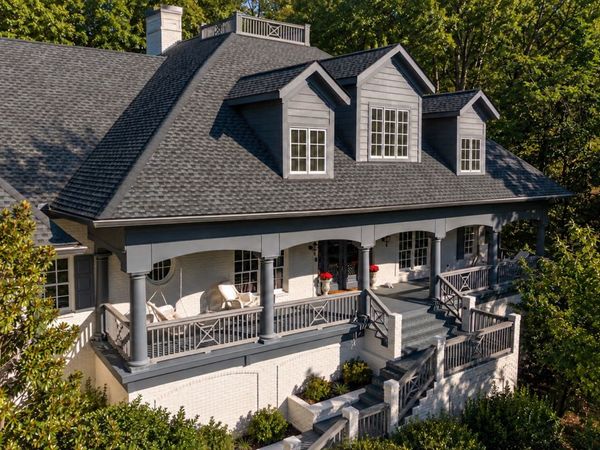 937 Travelers Ct , Nashville, TN 37220