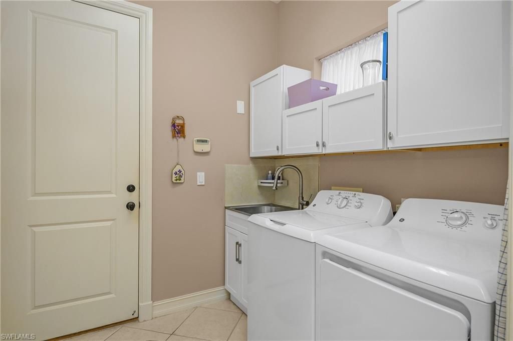 4806 Europa Dr , Naples, FL 34105 Photo