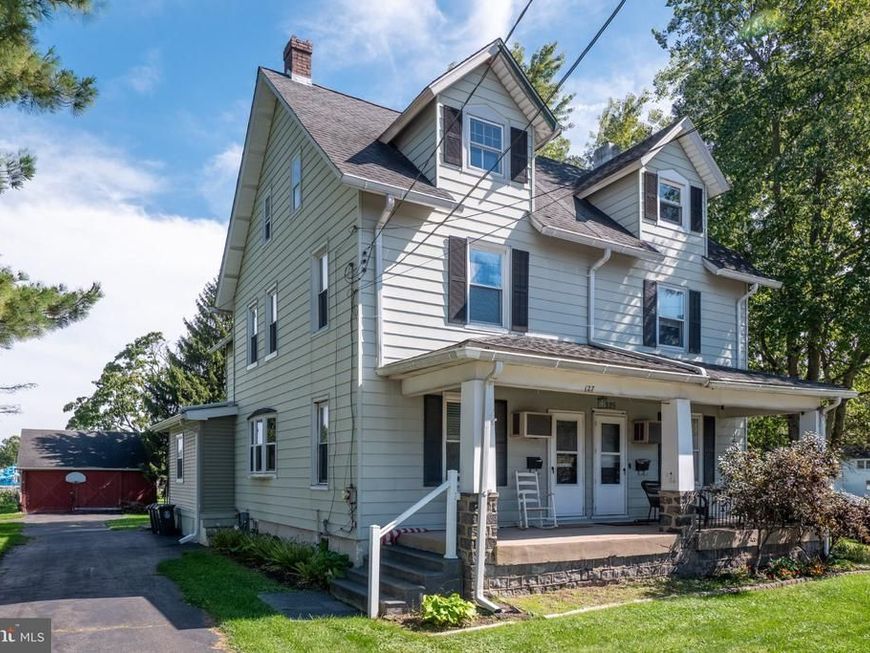 127 N 9th Street, Quakertown, PA 18951 Main Photo
