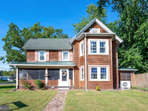 8595 HEARNS POND ROAD, SEAFORD, DE 19973
