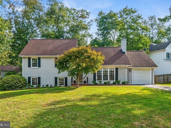 515 WOODLAND COURT NW, VIENNA, VA 22180